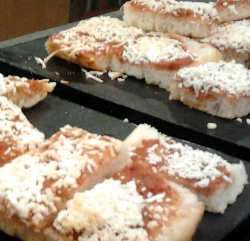 Finger food in degustazione alla Feltrinelli